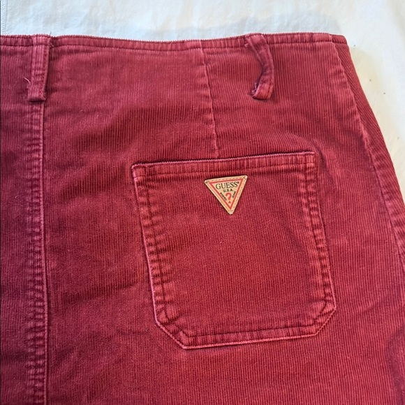 Guess Corderoy Stretch Red Denim Mini Skirt. Size 30. Excellent condition! - Picture 4 of 8